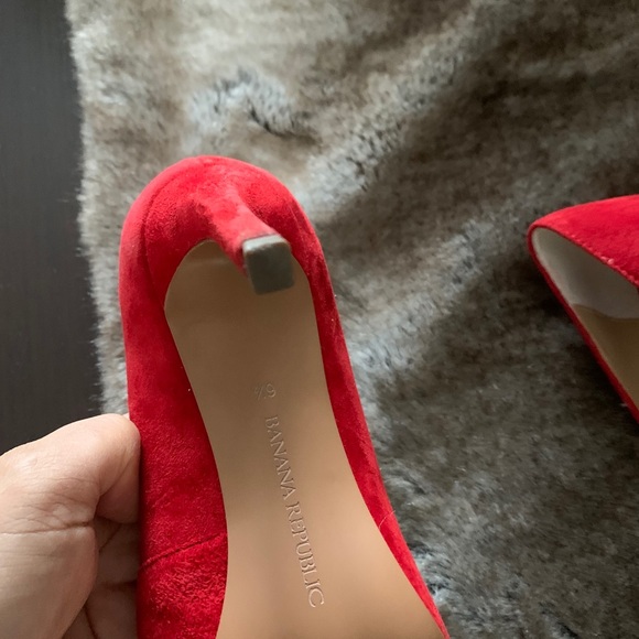 Banana Republic Madison 12 hr shoes. Size 6/12 - Picture 4 of 6